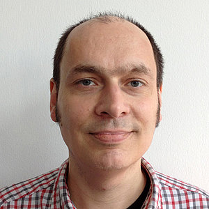 Prof. Dr. Felix Sasaki