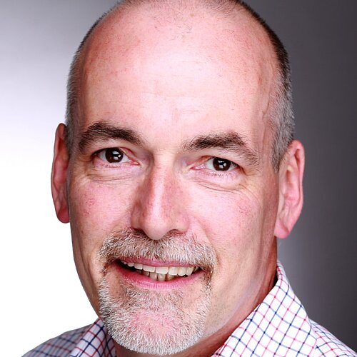  Mike Swain