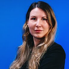  Petra  Angeli