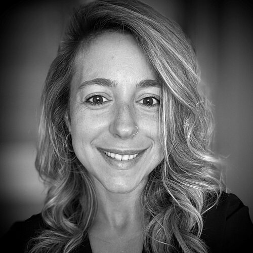  Viviana Lugnan