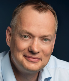  Elmar Baumgart