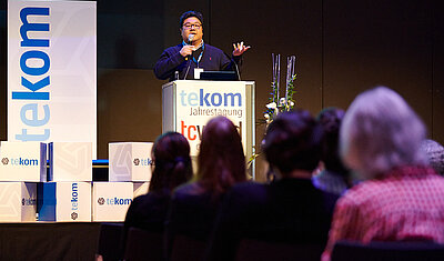 TiangKai Feng auf der tekom-Jahrestagung