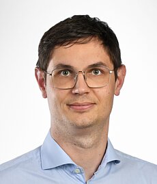  Thomas Schwarz