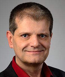  Michael Valent