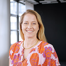  Lisa Reimer