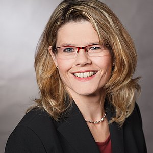  Monika Engelke