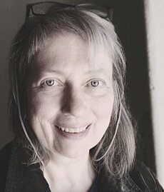  Martina Bendix