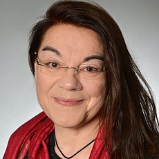  Eva Tenschert