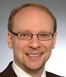  Andreas  Russer