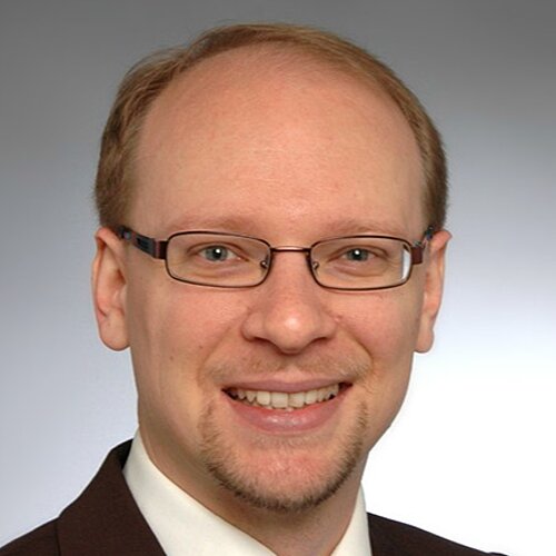  Andreas  Russer